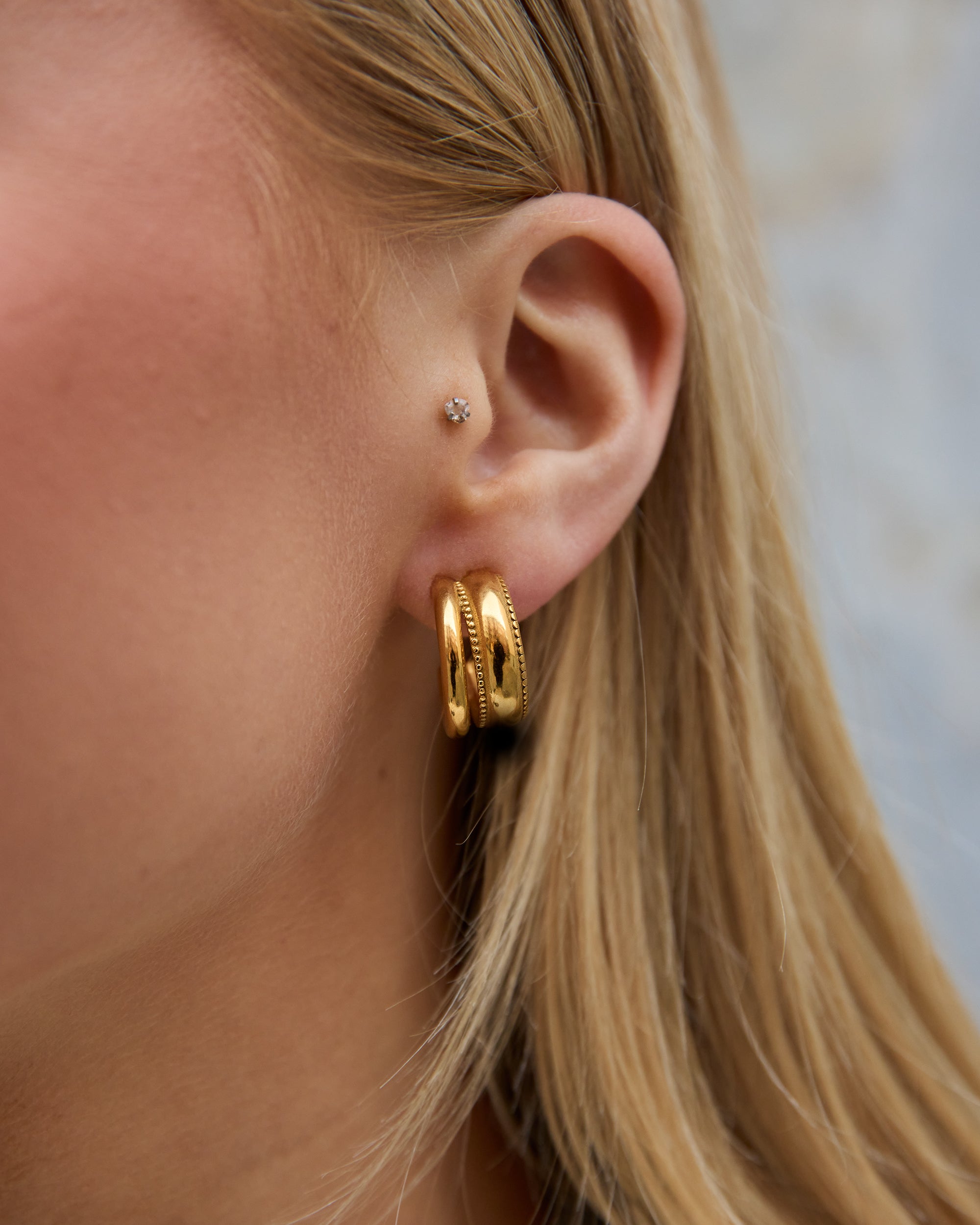 Double Dot Hoops