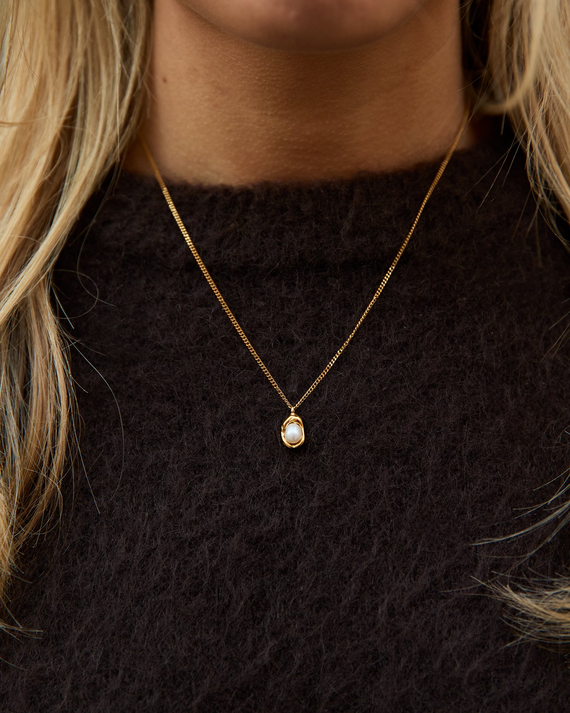 Embrace Pearl Necklace