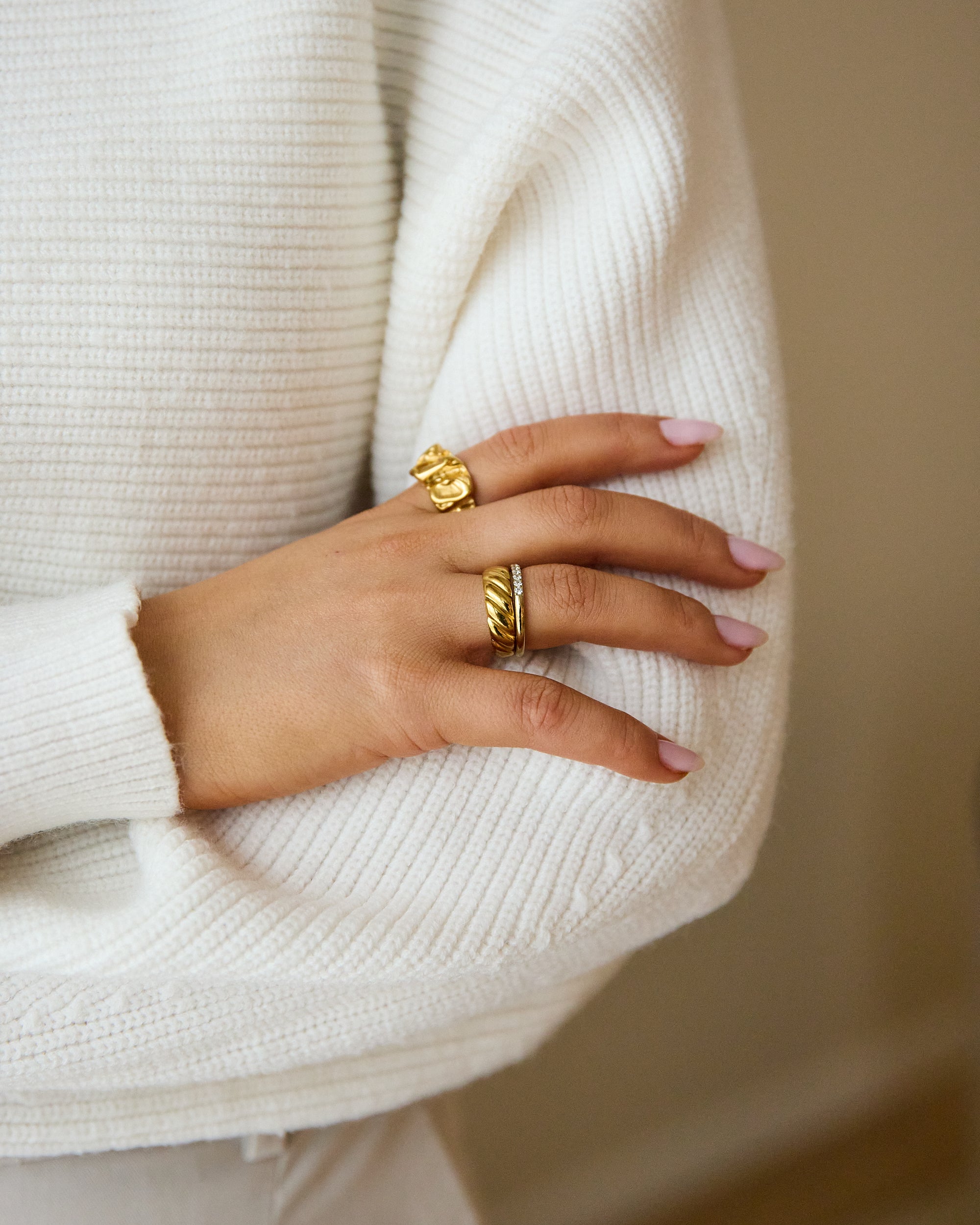 Thin Pave Ring