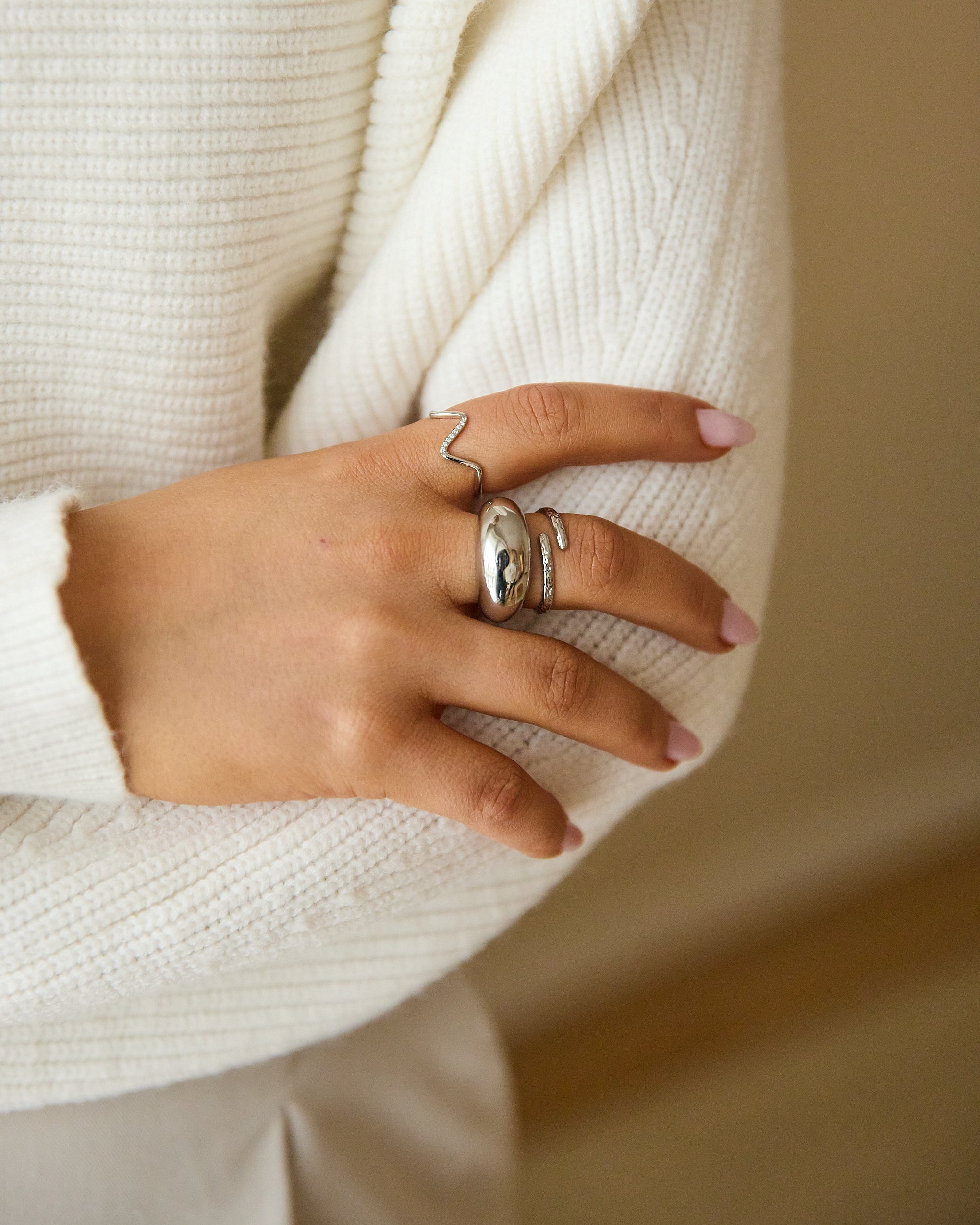 Petite Structured Ring Silver