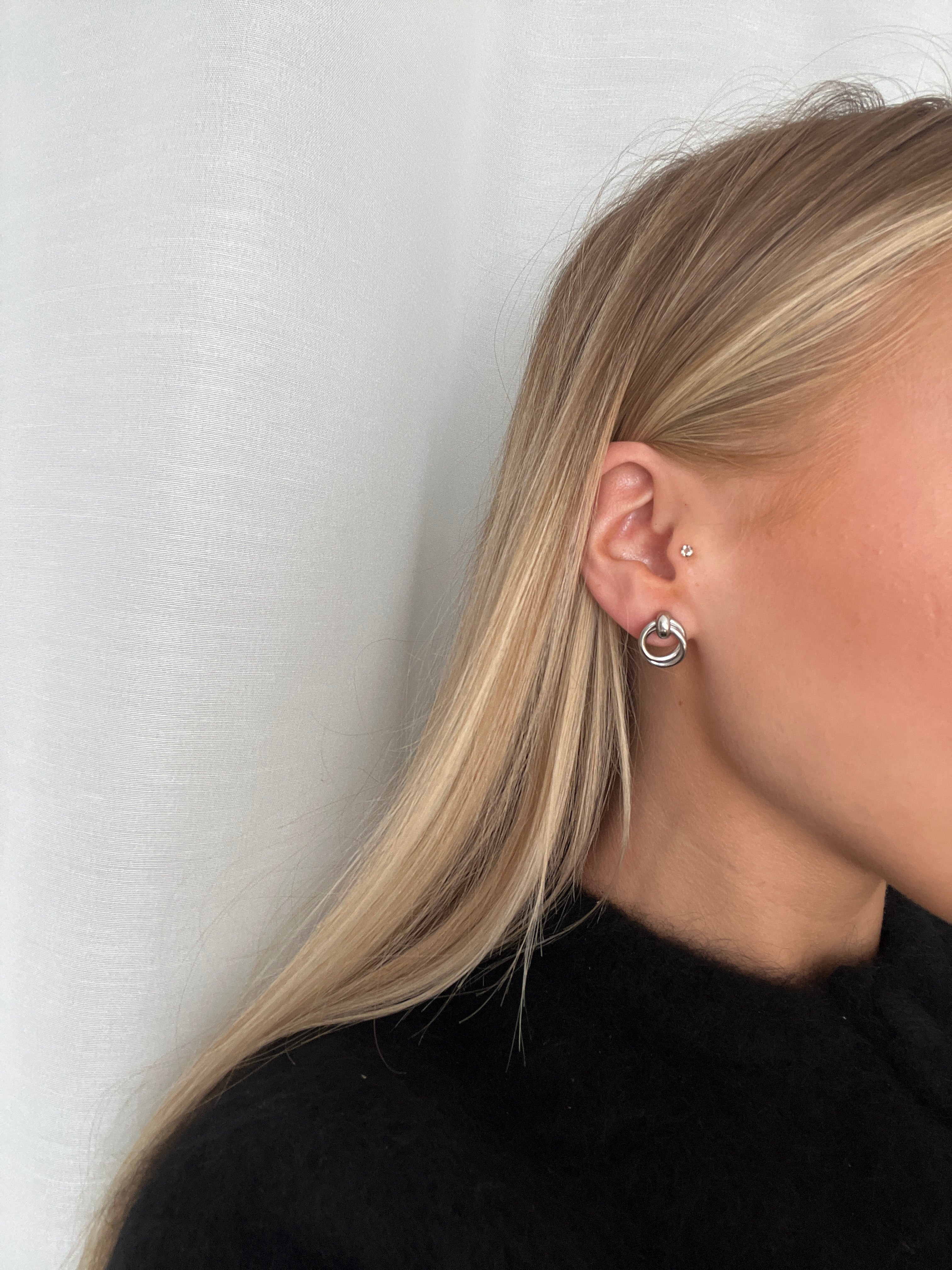 Knot Earrings Silver