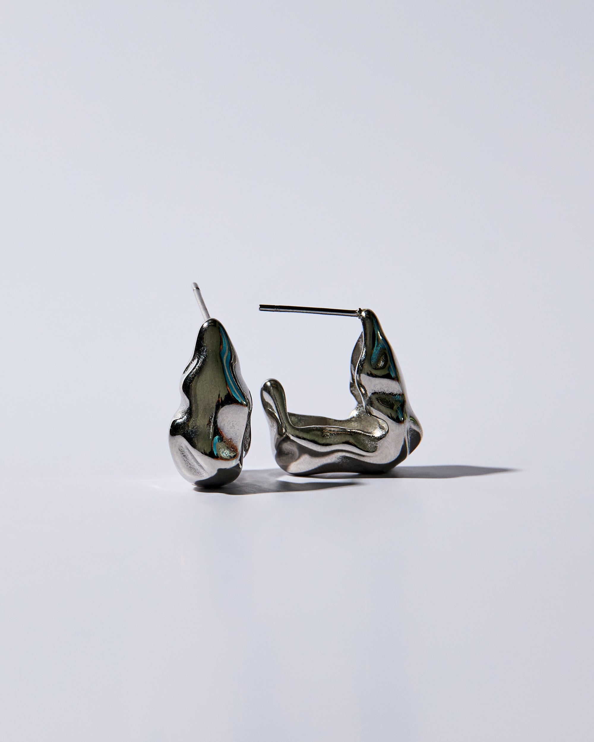 Sculpted Melt Studs Silver