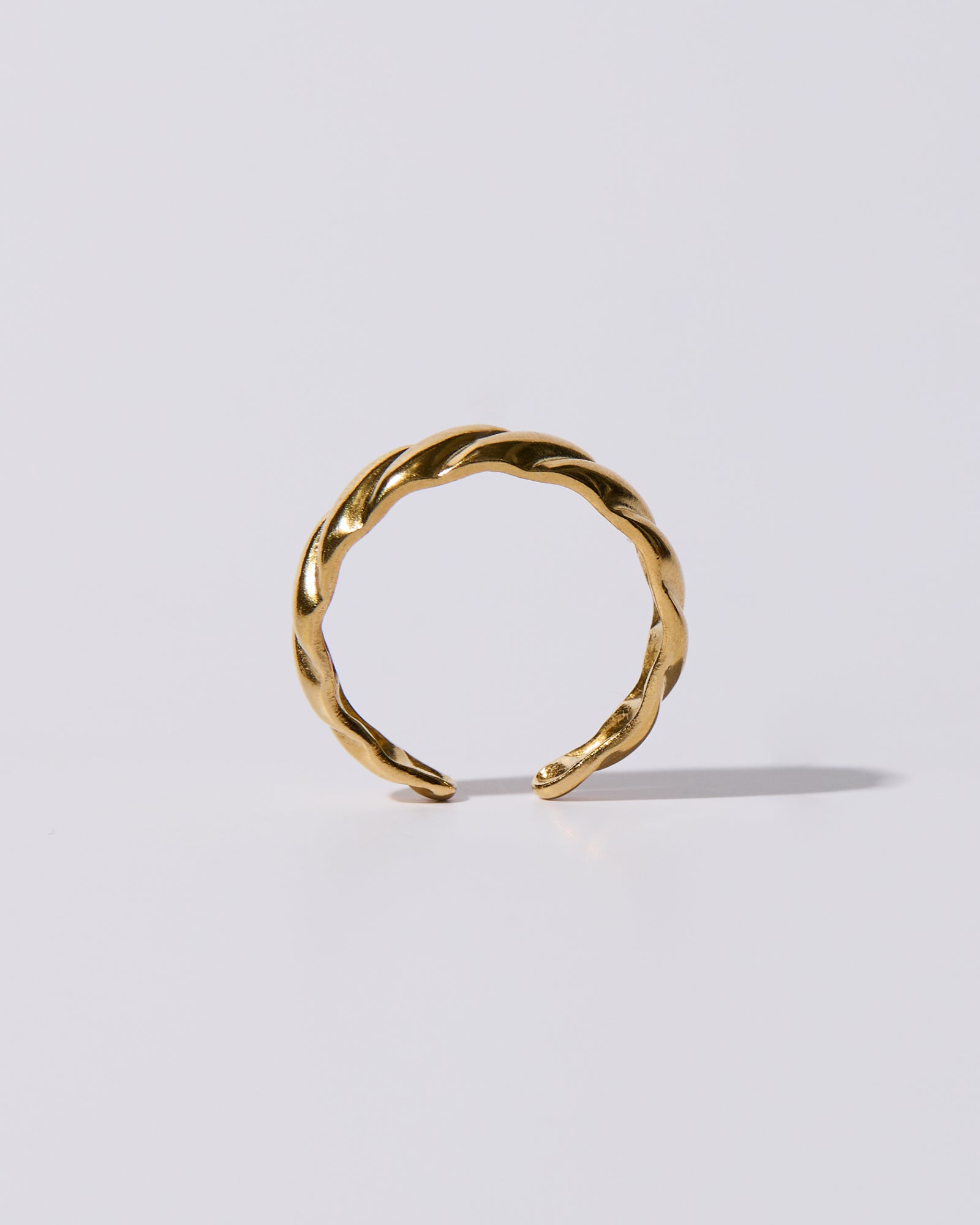 Thin Croissant Ring Gold